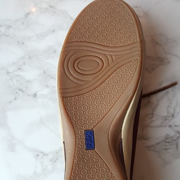 Maroon Keds - Picture 5 of 5